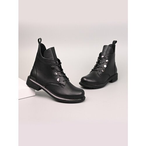 Купить Ботинки comecity, размер 36, черный
Ботинки на шнуровке - это не просто обувь, э...