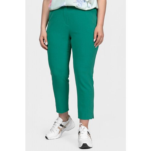 Купить Брюки SVESTA, размер 52, зеленый
Стильные, укороченные женские брюки из крепа, с...
