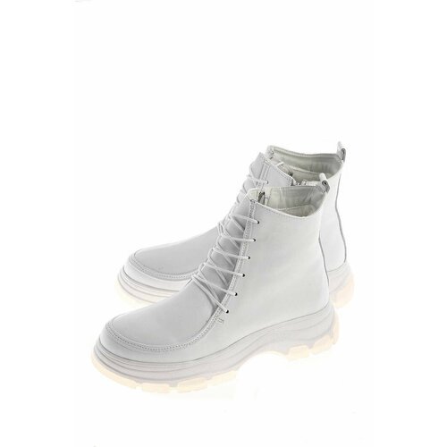 Купить Ботинки Spur, размер 39, белый
Зимние ботинки женские der Spur - безупречный сти...