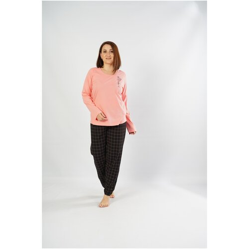 Купить Пижама Vienetta, размер 2XL, розовый
Уютный комплект для сна и отдыха от бренда...