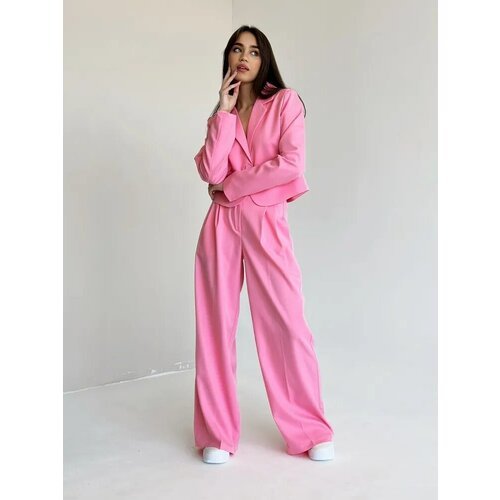 Купить Костюм MATRESHKA_LOVE , размер 42 , розовый
Женский классический костюм двойка с...