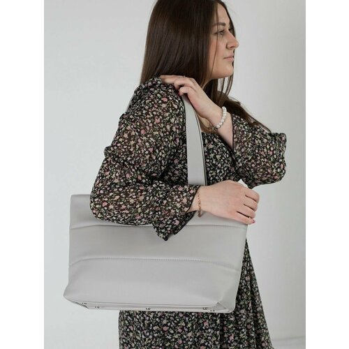Купить Сумка Solo 234-459, серый
Стильная женская сумка шоппер на плечо из экокожи. Про...