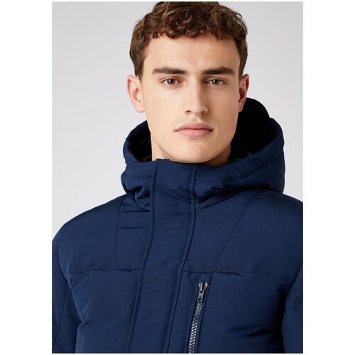 Купить Куртка Wrangler, размер XL, синий
Куртка Wrangler прямого кроя из качественной в...