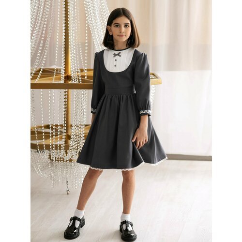 Купить Школьное платье Ole!Twice, размер 128, серый
Платье в винтажном стиле с изящным...