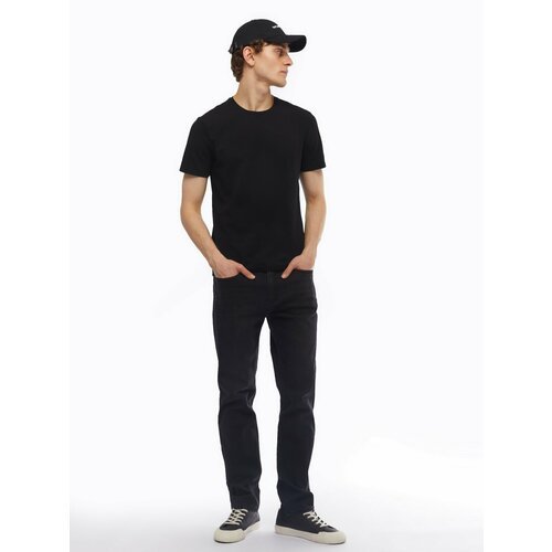 Купить Джинсы зауженные Zolla, размер 34, черный
Чёрные базовые джинсы слегка зауженног...