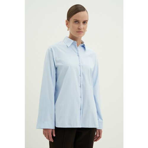 Купить Блуза FINN FLARE, размер XL(176-100-106), голубой
Базовая модель прямого силуэта...