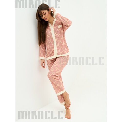 Купить Пижама MIRACLE, размер XXXL, розовый
Пижама женская с принтом из вискозы это уют...