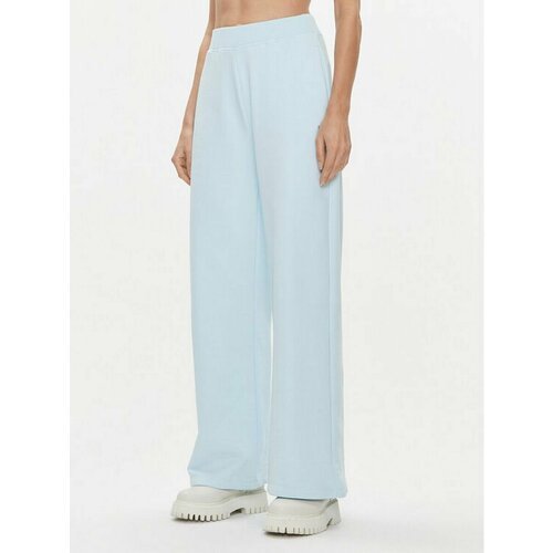 Купить Брюки Calvin Klein Jeans, размер S [INT], голубой
При выборе ориентируйтесь на р...