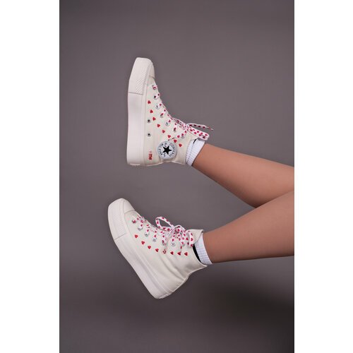 Купить Кеды, размер 39, белый
Кеды Converse - это стильный и удобный выбор для тех, кто...