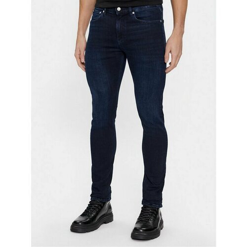 Купить Джинсы Calvin Klein Jeans, размер 33/32 [JEANS], синий
При выборе ориентируйтесь...