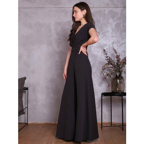 Купить Платье CEREZO, размер 48, черный
Лаконичное и элегантное вечернее платье в пол....