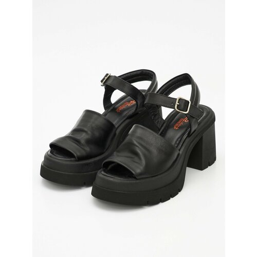 Купить Босоножки Respect, размер 39, черный
Летняя обувь — элегантное решение для созда...