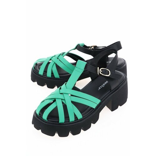 Купить Сандалии KRONSTEP, размер 36, зеленый
Босоножки и сандалии – базовый вид обуви в...
