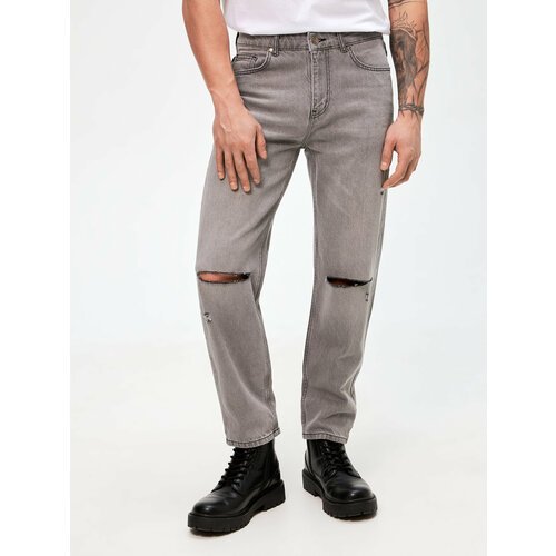 Купить Джинсы Concept club, размер S, серый
Модные серые мужские джинсы с прорезями. Из...
