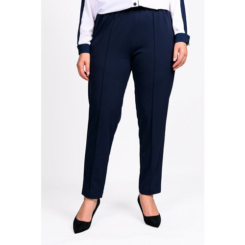 Купить Брюки SVESTA, размер 62, синий
Демисезонные женские брюки больших размеров из см...