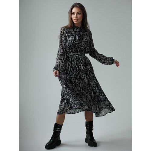 Купить Платье KUKU, размер 42, черный
Шифоновое платье с длинным рукавом - это стильная...