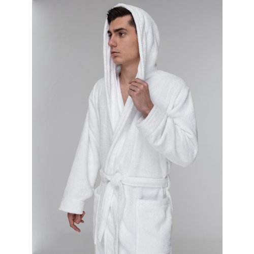 Купить Халат SENIY, размер 46/48, белый
Мужской махровый халат с капюшоном изготовлен и...