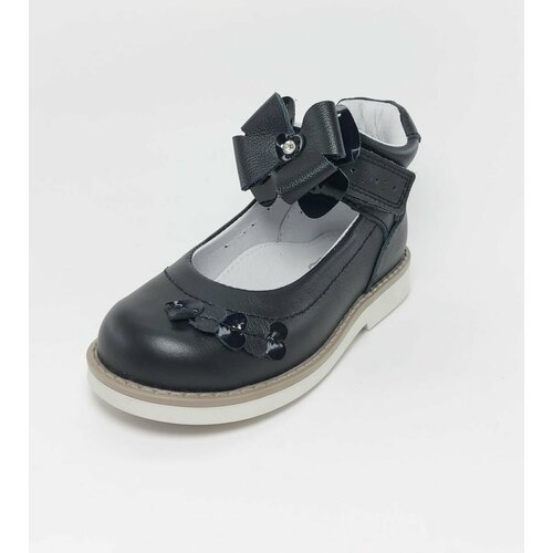 Купить Слиперы Baby Ortho, размер 21, черный
Туфли для девочки, декорированные бантиком...