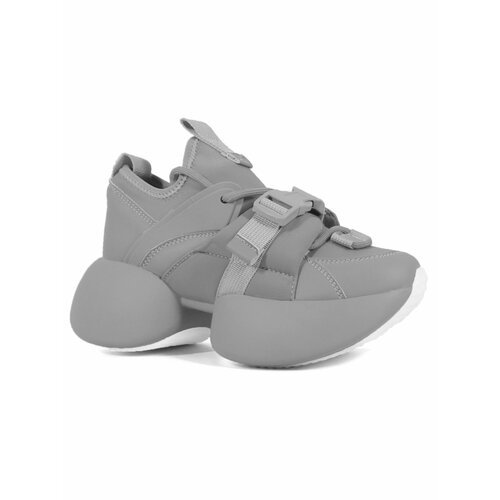 Купить Кроссовки ASBRO, размер 41, серый
Стильные демисезонные женские кроссовки из кач...