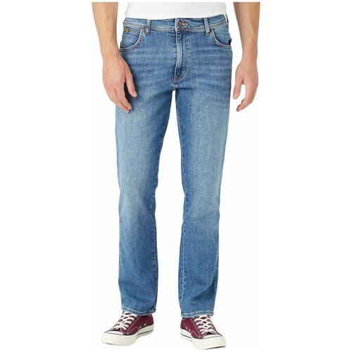 Купить Джинсы Wrangler, размер W35/L34, синий
Мужские джинсы Wrangler голубого цвета пр...