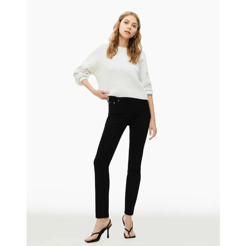 Купить Джинсы Gloria Jeans, размер 46/170, черный
Чёрные брюки Legging для женщин – это...