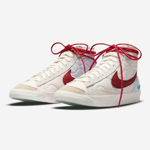 Купить Кроссовки NIKE, размер 5, белый
Кеды женские Nike Blazer Mid "Chinese New Year"...