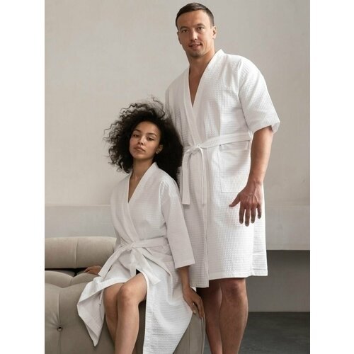 Купить Халат BRAVO, размер 54-56, белый
Классический халат-кимоно унисекс из натурально...