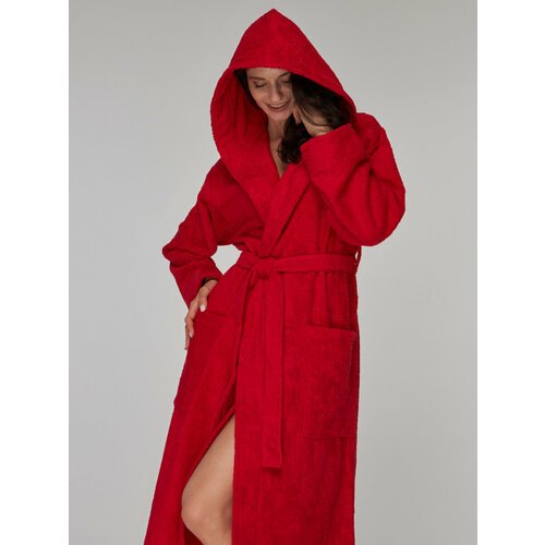 Купить Халат , размер 46/48, красный
Женский махровый халат с капюшоном изготовлен из 1...