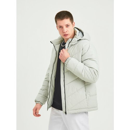 Купить Ветровка , размер XL
Мужская куртка - универсальная, трендовая и одновременно пр...