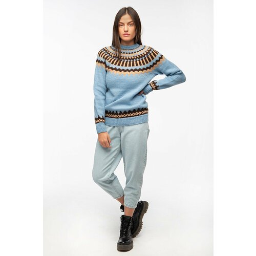 Купить Джемпер Wool Art, размер М, голубой
Этот универсальный свитер - идеальный выбор...