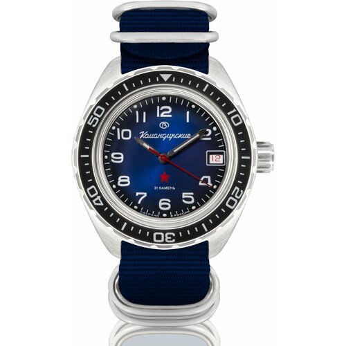 Купить Наручные часы Восток Командирские, синий
Мужские наручные часы с автоподзаводом...
