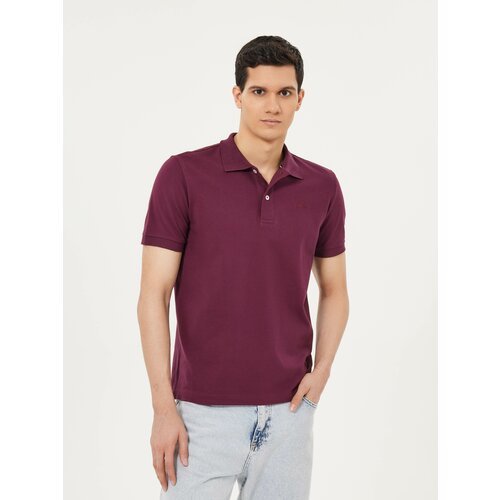 Купить Поло GEOX, размер XL, фиолетовый
Мужская рубашка поло с коротким рукавом отличае...
