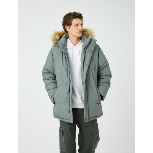 Купить Куртка KOTON, размер L, зеленый
Koton - это турецкий бренд одежды, который предл...