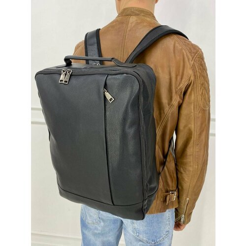 Купить Рюкзак CAP-136, фактура матовая, черный
Мужской кожаный рюкзак из натуральной то...