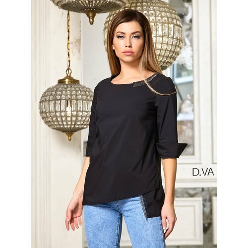 Купить Блуза D.va, размер 52, черный
Нарядная женская блузка необычного кроя для делово...