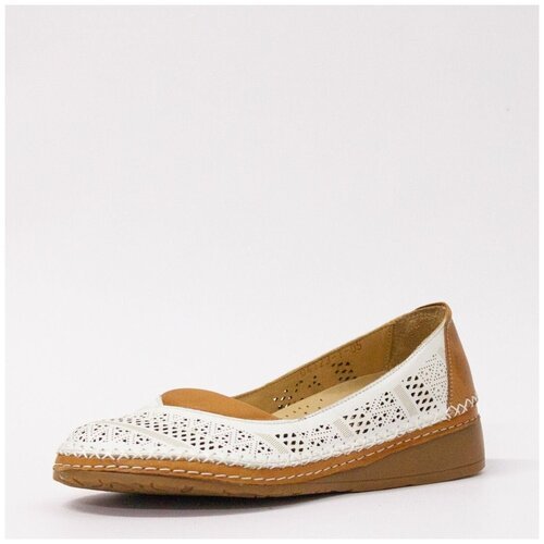 Купить Туфли Sandm, размер 37, белый
Туфли летние женские турецкого бренда SandM. Верх...