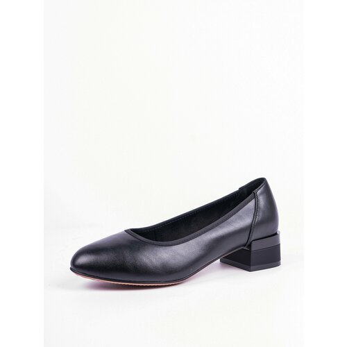 Купить Туфли Baden, размер 36, черный
Туфли модели лодочки женские от бренда Baden идеа...