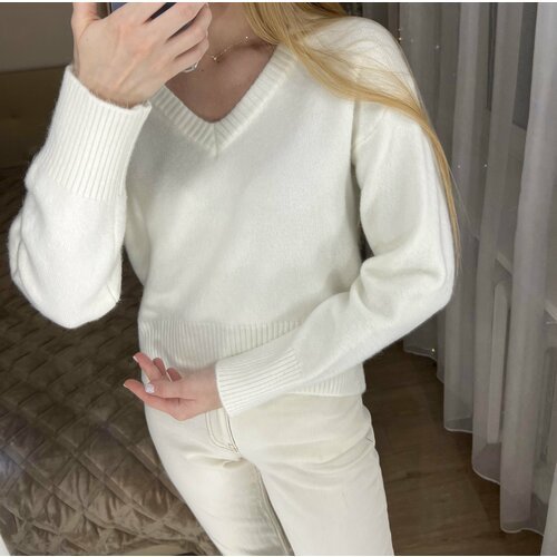 Купить Пуловер, размер 42/48, бежевый, белый
Свитер женский оверсайз вязаный, отличная...