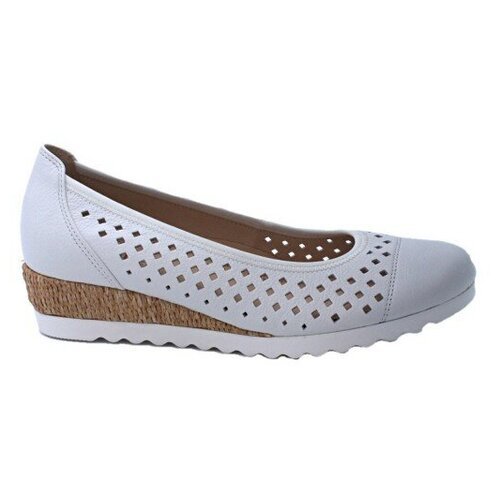 Купить Туфли Gabor, размер 6.5 (40), белый
Характеристики обуви Цвет: белый Характерист...
