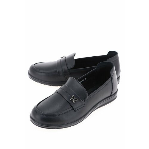 Купить Слиперы Baden, размер 39, черный
Женские туфли из натуральной кожи – практичный...