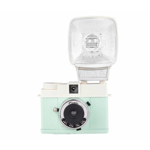 Купить Пленочный фотоаппарат Lomography Diana Mini & Flash - Picnic Edition
Diana Mini...