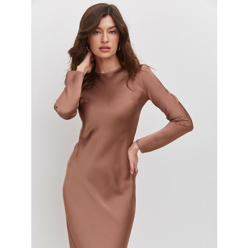 Купить Платье размер XL, коричневый
Шелковое платье из сатиновой ткани с длинным рукаво...
