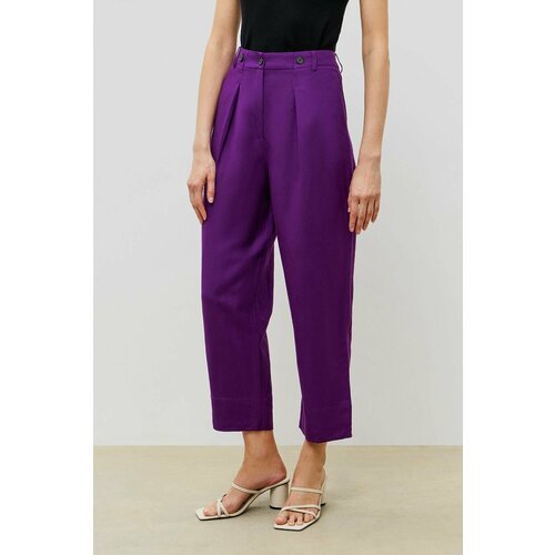 Купить Брюки Baon, размер 42, фиолетовый
Эффектные брюки в силуэте dad fit - ключевая м...
