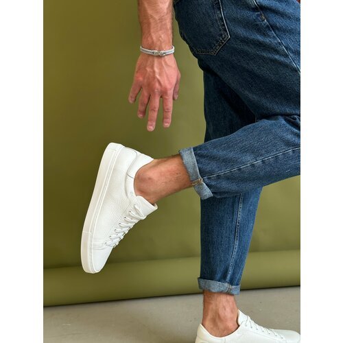Купить Кеды WACO, размер 44, белый
Кожаные Sneakers W15 изготовлены из лицевой, фактурн...