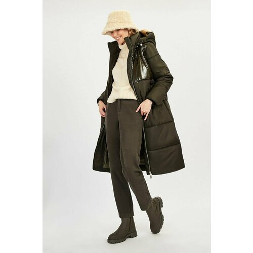 Купить Куртка Baon, размер 44, зеленый
Стёганное зимнее пальто женское утеплено эко пух...