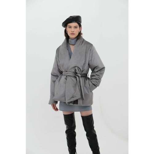 Купить Куртка Pepen, размер S, серебряный
"Кимоно" – стильный и легкий пуховик для холо...