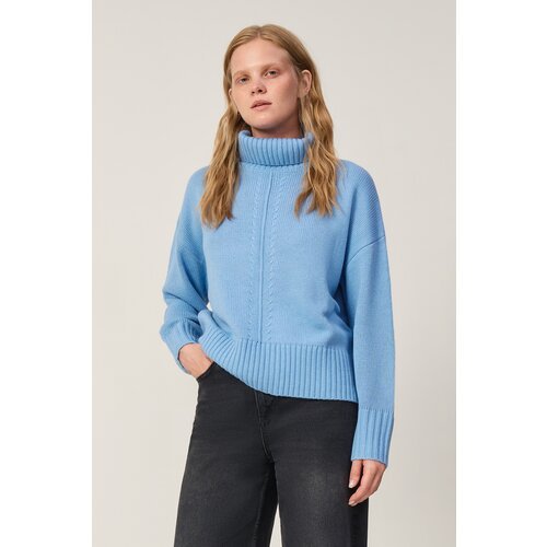 Купить Свитер Baon, размер L, голубой
Уютный свитер позаботится о вашем комфорте в холо...