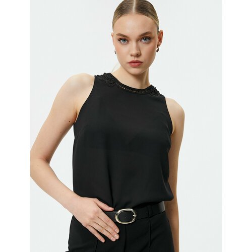 Купить Блуза KOTON, размер 36, черный
Koton - это турецкий бренд одежды, который предла...