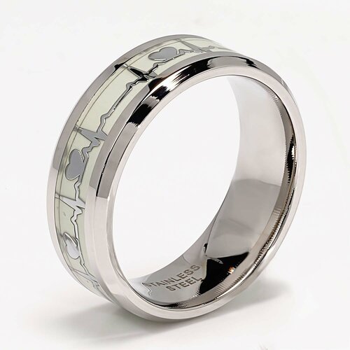 Купить Кольцо POYA, размер 20.5
Стальное кольцо с нанесенным изображением сердечного ри...