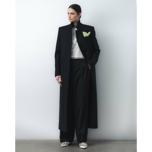 Купить Пальто EDGE, размер S, черный
Элегантное демисезонное пальто из итальянской шерс...